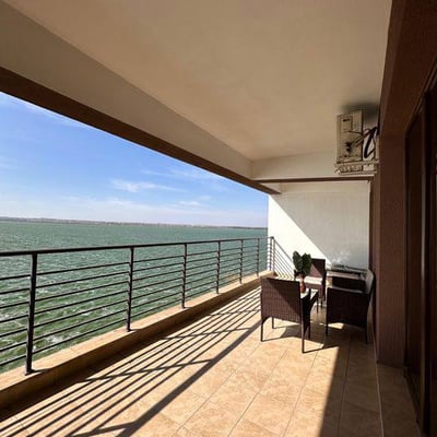 Rent of a comfortable 2-room apartment, 70 m², near the sea in Mamaia, Constanța, Romania