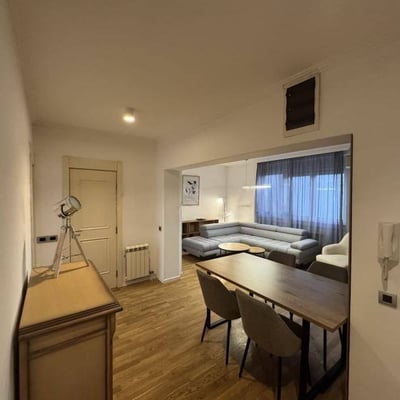 Rent of a bright 3-room apartment, 65 m², newly renovated, Vračar, Belgrade, Serbia