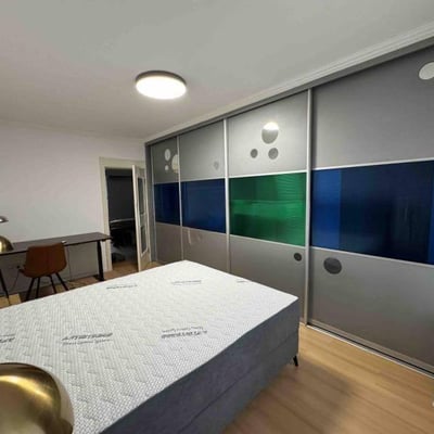 Rent of a bright 3-room apartment, 65 m², newly renovated, Vračar, Belgrade, Serbia