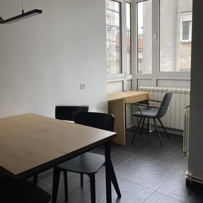 Rent of a bright 3-room apartment, 65 m², newly renovated, Vračar, Belgrade, Serbia