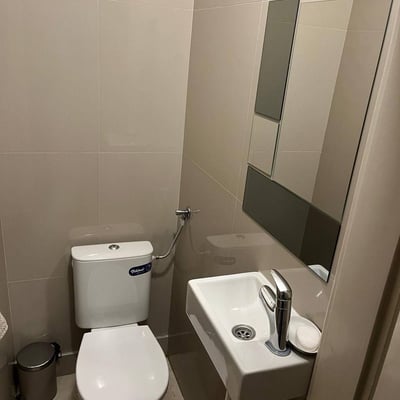 Аренда уютной меблированной трехкомнатной квартиры 77 м² во Врачаре, Белград, Сербия