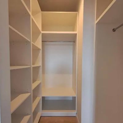 Rent of a bright 3-room apartment, 54 m², in a new building in Stare Podgórze, Kraków, Poland