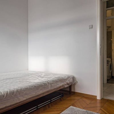Rent of a 2-room apartment, 45 m², opposite Kalemegdan Fortress, Belgrade, Serbia