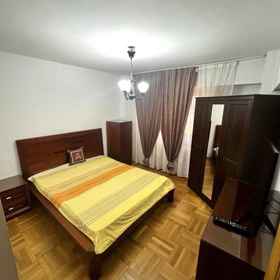 Miete einer gemütlichen 2-Zimmer-Wohnung, 59 m², im Zentrum von Bukarest, Rumänien