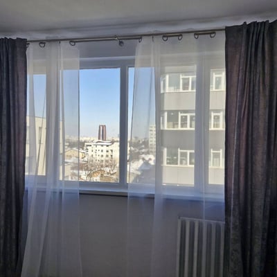 Location d’un appartement meublé de 2 pièces, 50 m², près de la station de métro Eroii Revoluției, Bucarest, Roumanie