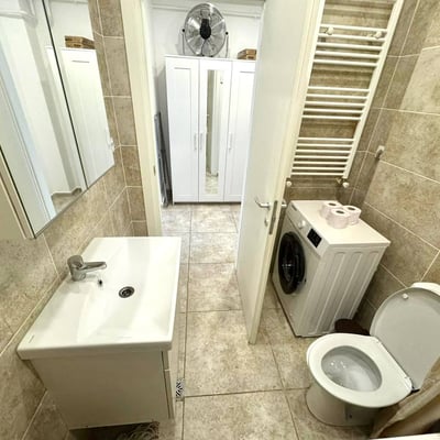 Rent of a cozy furnished 1-room apartment in Sector 6, Bucharest, Romania