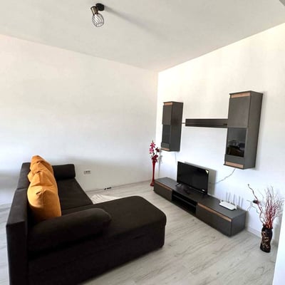 Rent of a cozy and bright 2-room apartment in Sector 6, Bucharest, Romania