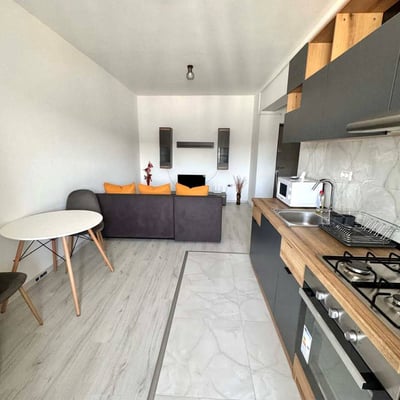 Rent of a cozy and bright 2-room apartment in Sector 6, Bucharest, Romania