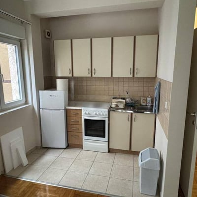 Rent of a cozy 3-room apartment, 60 m², in Vračar, Belgrade, Serbia