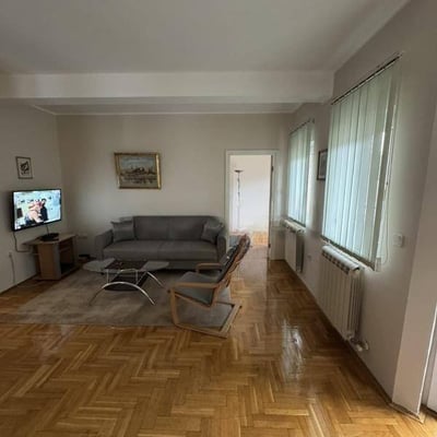 Rent of a cozy 3-room apartment, 60 m², in Vračar, Belgrade, Serbia