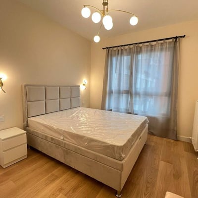 Аренда светлой двухкомнатной квартиры, 53 м², в ЖК премиум-класса BW King’s Park, Белград, Сербия