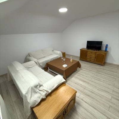 Rent of a comfortable apartment with fresh renovation, Bucharest, Sector 6, Chiajna, Romania