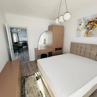 Аренда современной квартиры с 2 спальнями, Санпетру, Брашов, Румыния