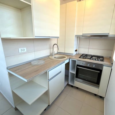 Miete einer gemütlichen 2-Zimmer-Wohnung, 57 m², Bukarest, Sektor 6, Chiajna, Rumänien