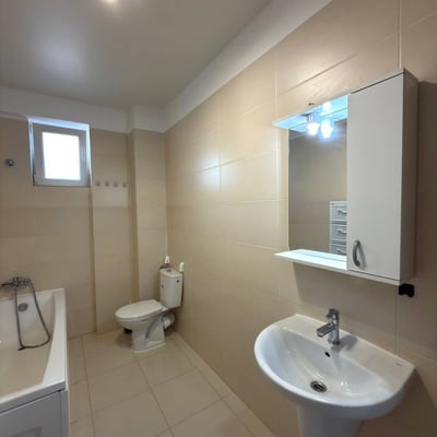 Miete einer gemütlichen 2-Zimmer-Wohnung, 57 m², Bukarest, Sektor 6, Chiajna, Rumänien