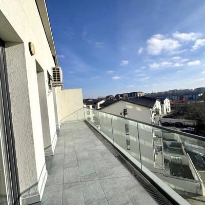 Miete einer neuen, geräumigen Wohnung, 81 m², Roșu, Rumänien