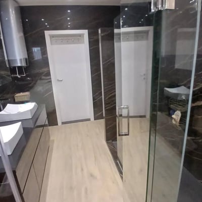 Аренда просторной двухэтажной трёхкомнатной квартиры, 120 м², центр города, Белград, Сербия