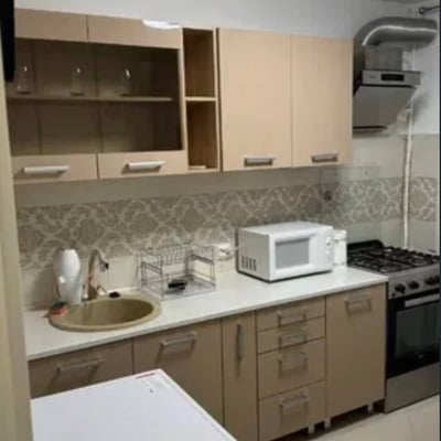 Rent of a furnished and comfortable 2-room apartment, 50 m², Sector 4, Bucharest, Romania