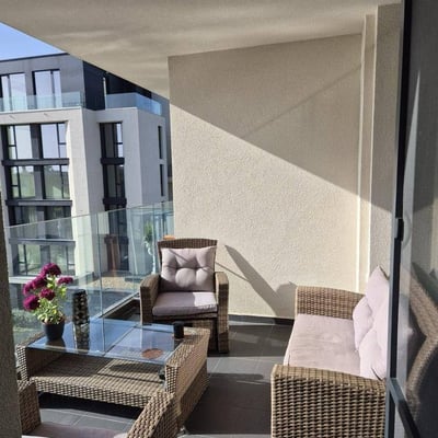 Alquiler de un apartamento premium de 3 habitaciones, 100 m², St. Constantine and Helena, Varna, Bulgaria