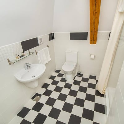 Alquiler de un acogedor apartamento amueblado con 2 dormitorios, Brașov, Rumanía