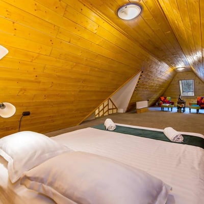 Alquiler de un acogedor apartamento amueblado con 2 dormitorios, Brașov, Rumanía