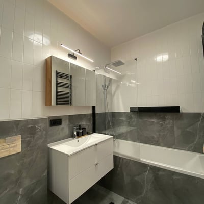 Alquiler de un acogedor y luminoso apartamento de 2 habitaciones, 50 m², Varsovia, Polonia