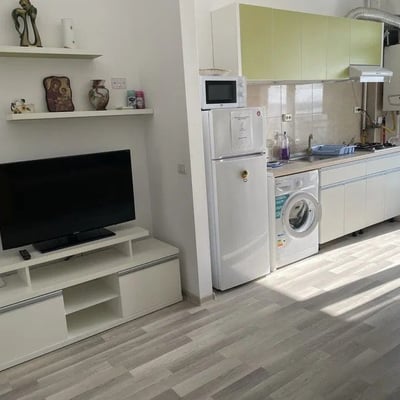Alquiler de un apartamento amueblado de 2 habitaciones, 57 m², Mamaia, Constanța, Rumanía