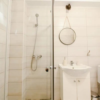 Miete einer möblierten 2-Zimmer-Wohnung, 53 m², nahe der Promenade, Mamaia Sat, Rumänien