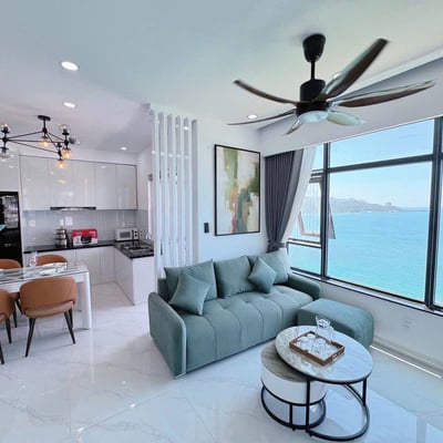 Location d’un appartement moderne et de luxe près de la mer, Nha Trang, Vietnam