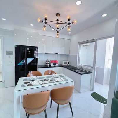 Location d’un appartement moderne et de luxe près de la mer, Nha Trang, Vietnam