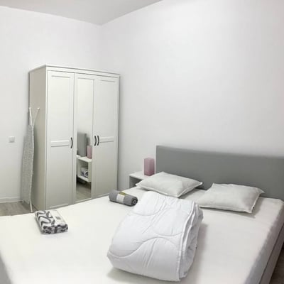 Rent of a nice, newly renovated 2-room apartment, Sector 6, Bucharest, Romania