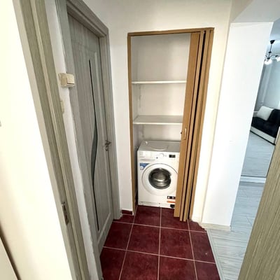 Location d’un appartement lumineux et meublé de 2 pièces, 48 m², Secteur 6, Crângași, Bucarest, Roumanie