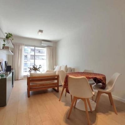 Location d’un appartement lumineux de 2 pièces, Belgrano, Buenos Aires, Argentine