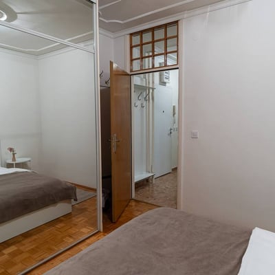 Rent of a cozy 3-room apartment, 75 m², city center, Belgrade, Serbia