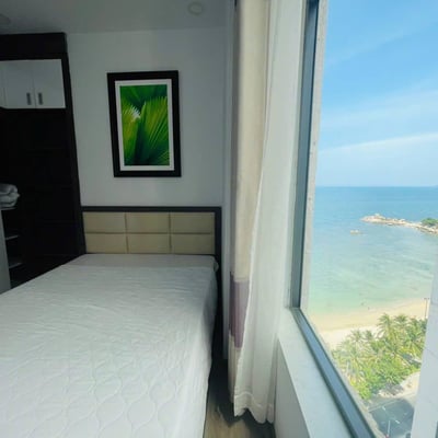 Alquiler de un moderno apartamento amueblado de 2 dormitorios cerca del mar, Nha Trang, Vietnam