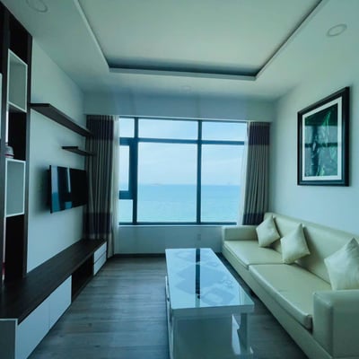 Alquiler de un moderno apartamento amueblado de 2 dormitorios cerca del mar, Nha Trang, Vietnam