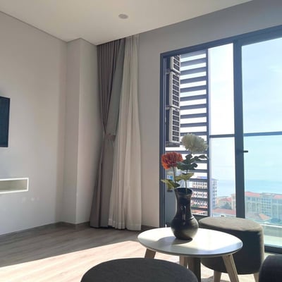 Location d’un appartement meublé de 2 chambres avec vue sur la mer, 77 m², centre-ville, Nha Trang, Vietnam