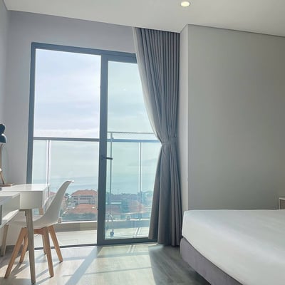 Location d’un appartement meublé de 2 chambres avec vue sur la mer, 77 m², centre-ville, Nha Trang, Vietnam