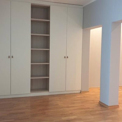 Rent of a spacious 3-room apartment, 84 m², Vračar, Belgrade, Serbia