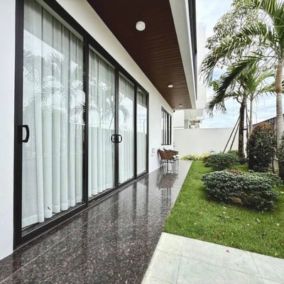 Rent of a furnished villa with garden, 270 m², Nha Trang, Vietnam