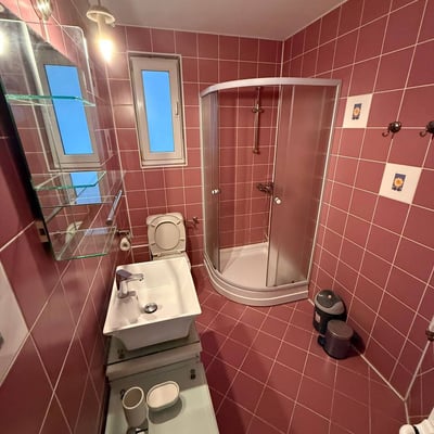 Rent of a comfortable 4-room villa, 160 m², Mamaia Nord, Romania