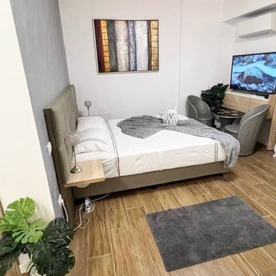 Rent of a studio apartment on the first sea line, 43 m², Mamaia, Romania