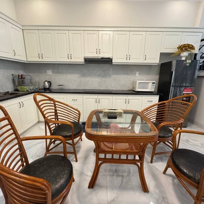 Rent of a furnished three-story house, 200 m², North Nha Trang, Vietnam