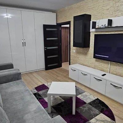 Miete einer frisch renovierten 2-Zimmer-Wohnung, Bezirk 6, Bukarest, Rumänien