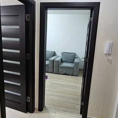 Miete einer frisch renovierten 2-Zimmer-Wohnung, Bezirk 6, Bukarest, Rumänien