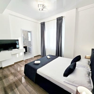 Moderner Penthouse zur Miete mit 3 Zimmern und Terrasse, Mamaia Sat, Rumänien