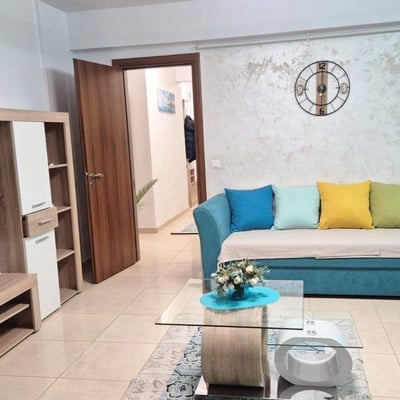 Helle 2-Zimmer-Wohnung mit Balkon zur Miete, Mamaia Sat, Rumänien