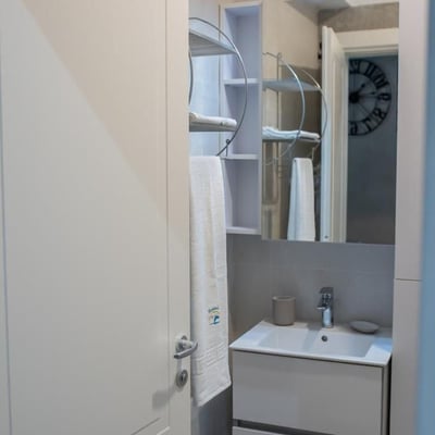 Helles Studio mit Meerblick in erster Linie zur Miete, Mamaia Sat, Rumänien