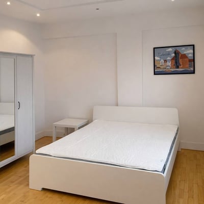 Helle 2-Zimmer-Wohnung mit 72 m² zur Miete, Mokotów, Warschau, Polen