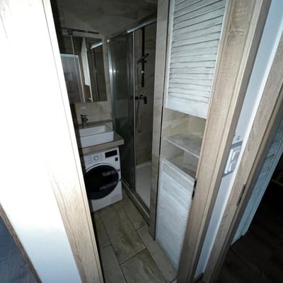 Spacious apartment for rent, 64 m², Čakovice, Prague, Czech Republic